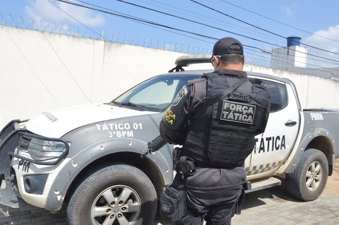 PM do RN se recusa a responder questionamentos e orienta solicitação via Lei de Acesso à Informação