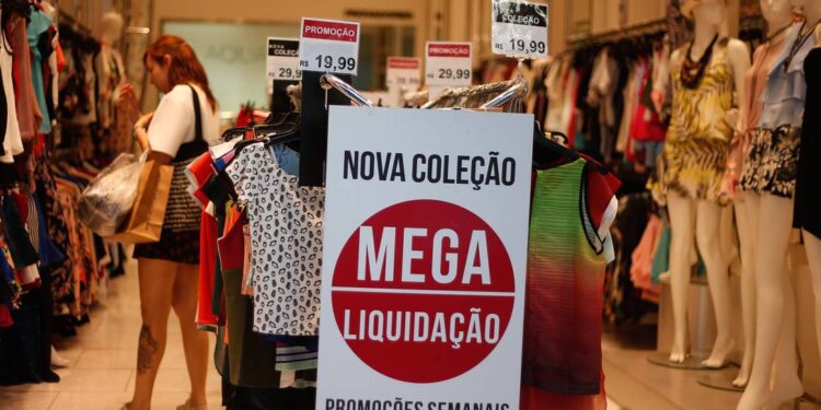 Nem todo desconto é desconto: os truques por trás das promoções da Semana do Consumidor