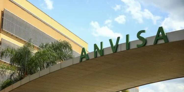 As canetas emagrecedoras que brasileiros compravam sem saber que eram ilegais
