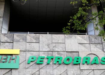 Petrobras acha mais petróleo no RJ enquanto o RN espera há anos por investimentos equivalentes
