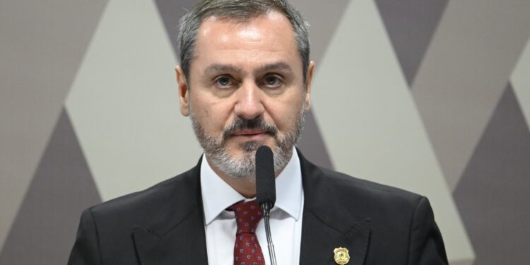 PF retira credencial de agente americano em resposta à retirada de delegado brasileiro dos EUA