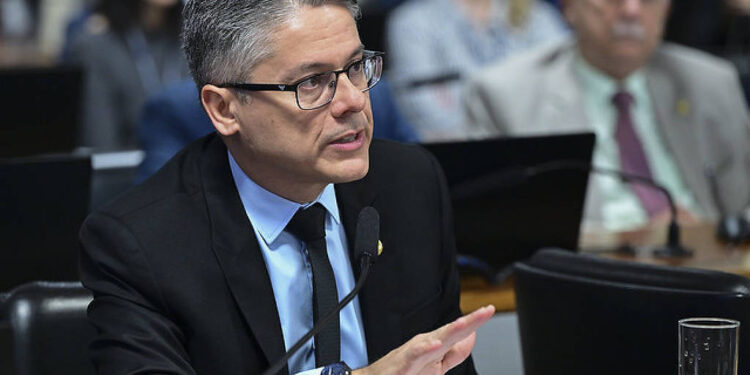Senador sergipano quer indiciar três ministros do STF — e o motivo vai te surpreender