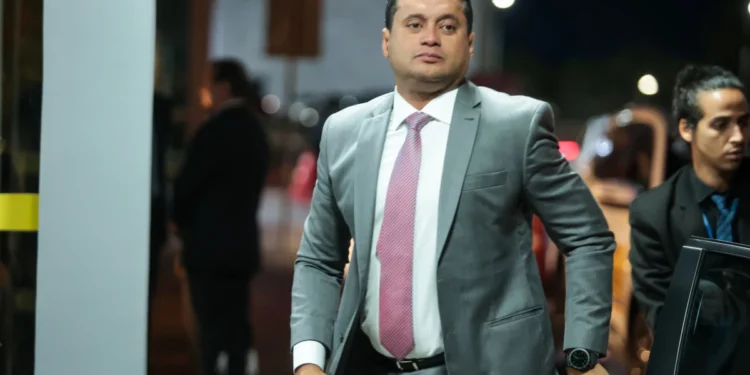 Senador Weverton Rocha PDT-MA na portaria do Ministério das Comunicações - Metrópoles