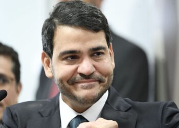Senado rejeita Messias e impõe derrota histórica do governo Lula